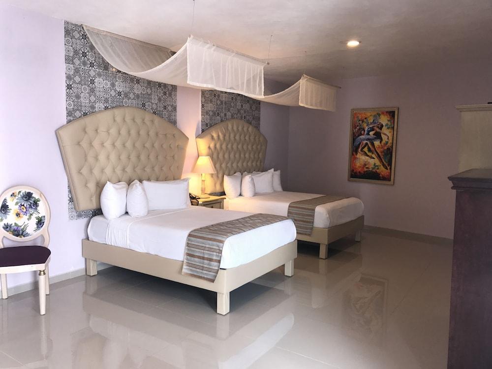 Hotel Lavanda Cas Merida Mérida Exterior foto Deluxe Room