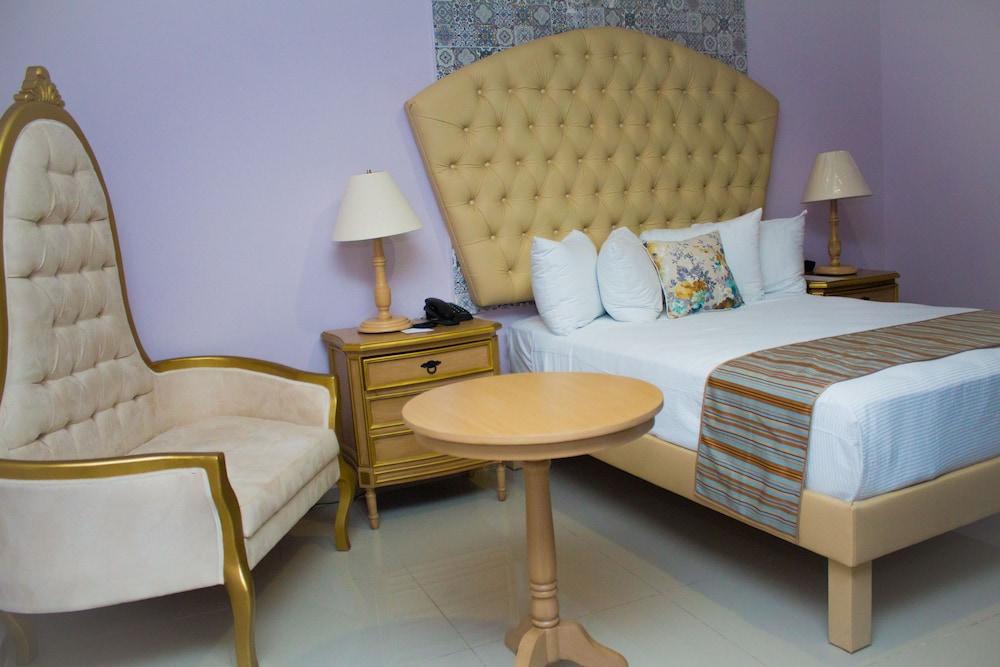 Hotel Lavanda Cas Merida Mérida Exterior foto A bedroom at the hotel